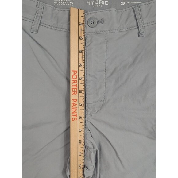 IZOD Hybrid Shorts Mens 30 Performance Advantage Golf Quick Dry Casual Summer - Picture 3 of 12